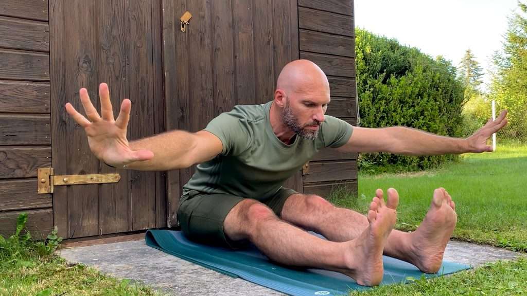 The Hidden Cost of Sitting All Day 2 20 Seated Forward Fold Facia Drills.00 01 52 06.Standbild002